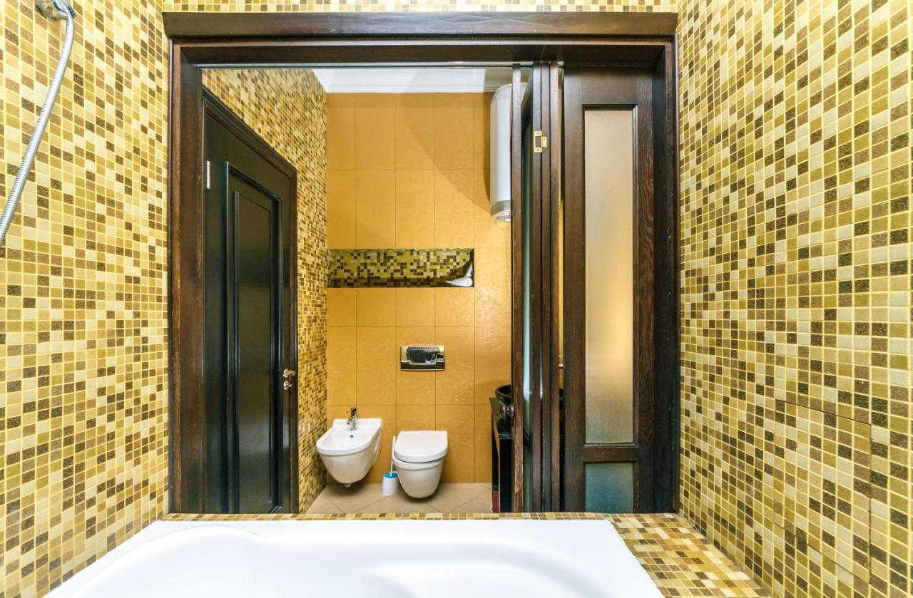 Vip Apartment. Kreshatik, Maidan Nezavisimosti. เคียฟ ภายนอก รูปภาพ