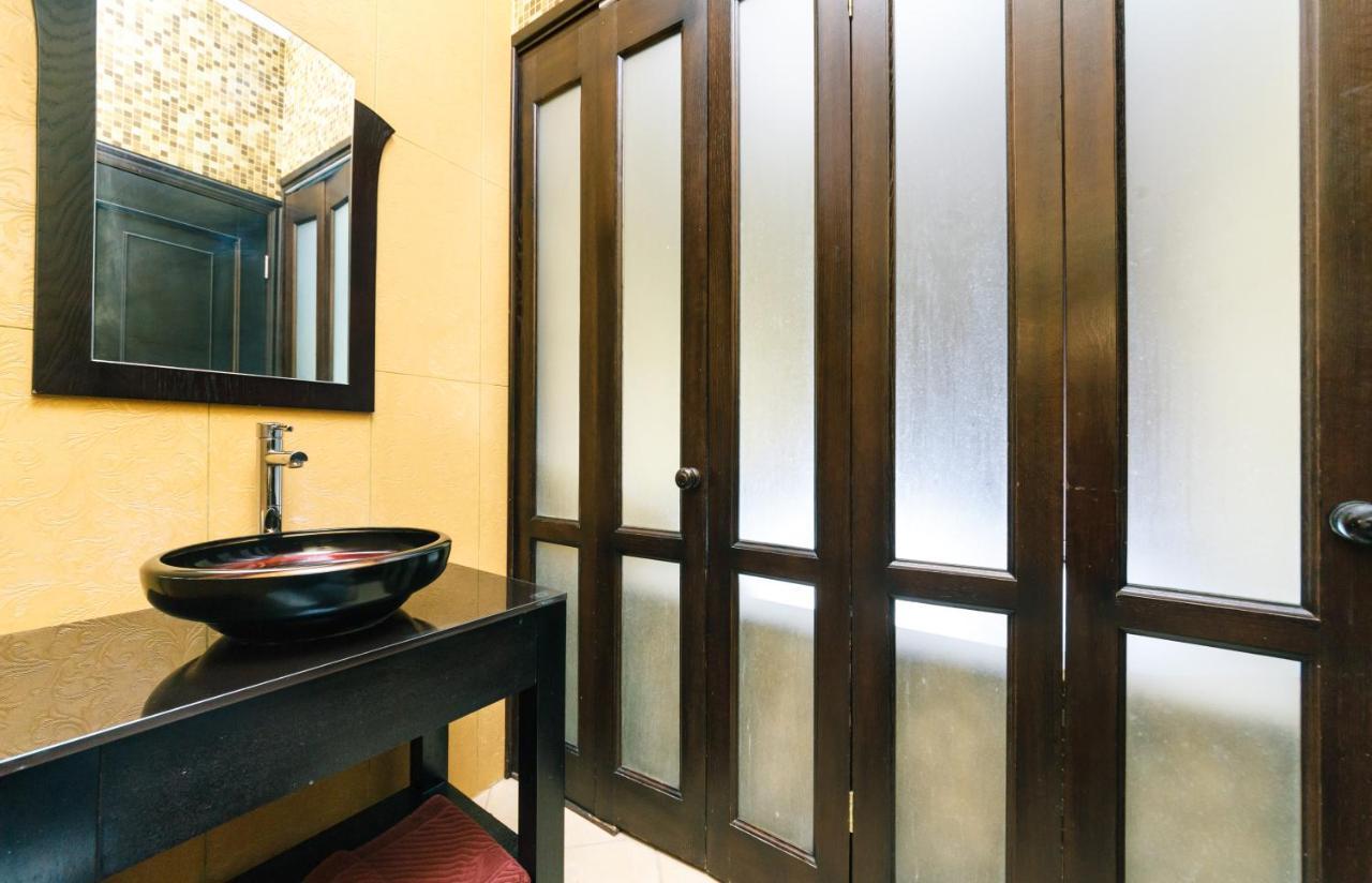 Vip Apartment. Kreshatik, Maidan Nezavisimosti. เคียฟ ภายนอก รูปภาพ
